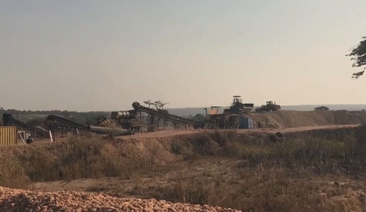 Encuentran un diamante rosa en Angola