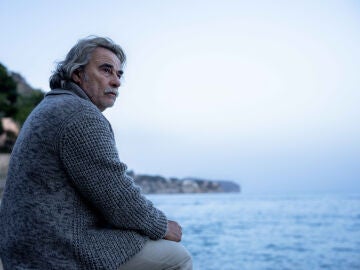 Eduard Fern&aacute;ndez en El mal hombre