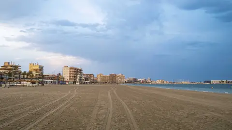 Muere un hombre de 78 años en una playa de Santa Pola (Alicante) Muere un hombre de 78 años en una playa de Santa Pola (Alicante)