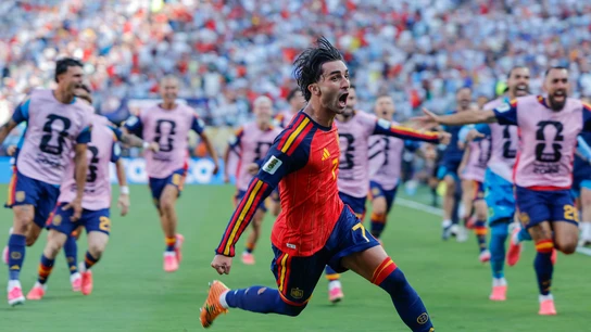 Ferrán Torres de España celebra un gol en la final del Mundial Ferrán Torres de España celebra un gol en la final del Mundial