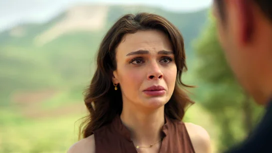 Alya no soporta la idea de perder a Cihan: "No te lo perdonaré nunca" Alya no soporta la idea de perder a Cihan: "No te lo perdonaré nunca"
