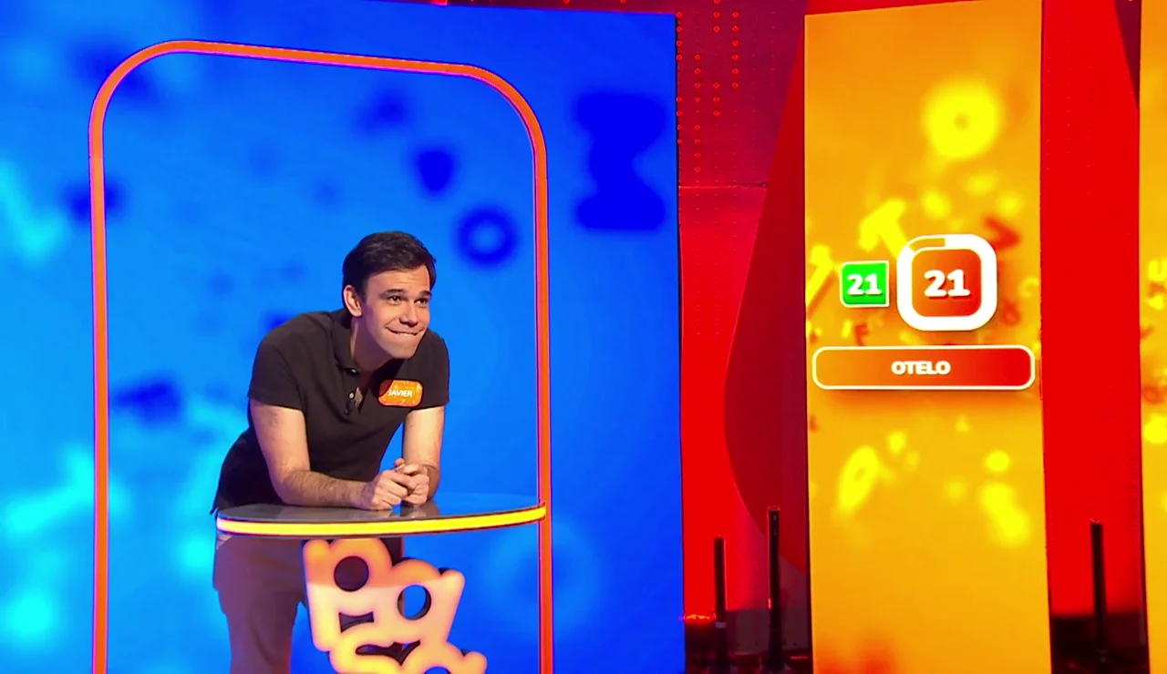 “Si la he cantado y todo”: Javier se ríe de su propio error y acaba ganando a David en AlaZ