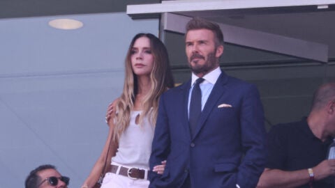 Victoria y David Beckham viendo la final del Mundial