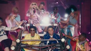 Madonna, junto a Ronaldo y Ronaldinho, en su espect&aacute;culo de la final del Mundial 2026 entre Espa&ntilde;a y Argentina.