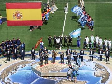 El quinteto valenciano Spanish Brass interpretando el himno nacional de Espa&ntilde;a en la final del Mundial de f&uacute;tbol que enfrent&oacute; a la selecci&oacute;n espa&ntilde;ola contra el combinado de Argentina en New Jersey, Estados Unidos. 