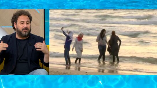 Expulsan a 3 mujeres por llevar burkini en la piscina 