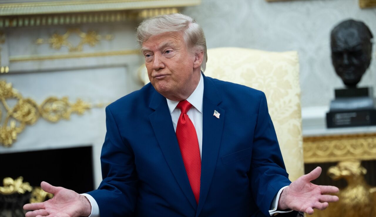 El presidente de EE.UU., Donald Trump, en su reuni&oacute;n junto al presidente liban&eacute;s Joseph Aoun en la Casa Blanca.