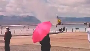 Accidente de helicóptero en una playa de China Accidente de helicóptero en una playa de China
