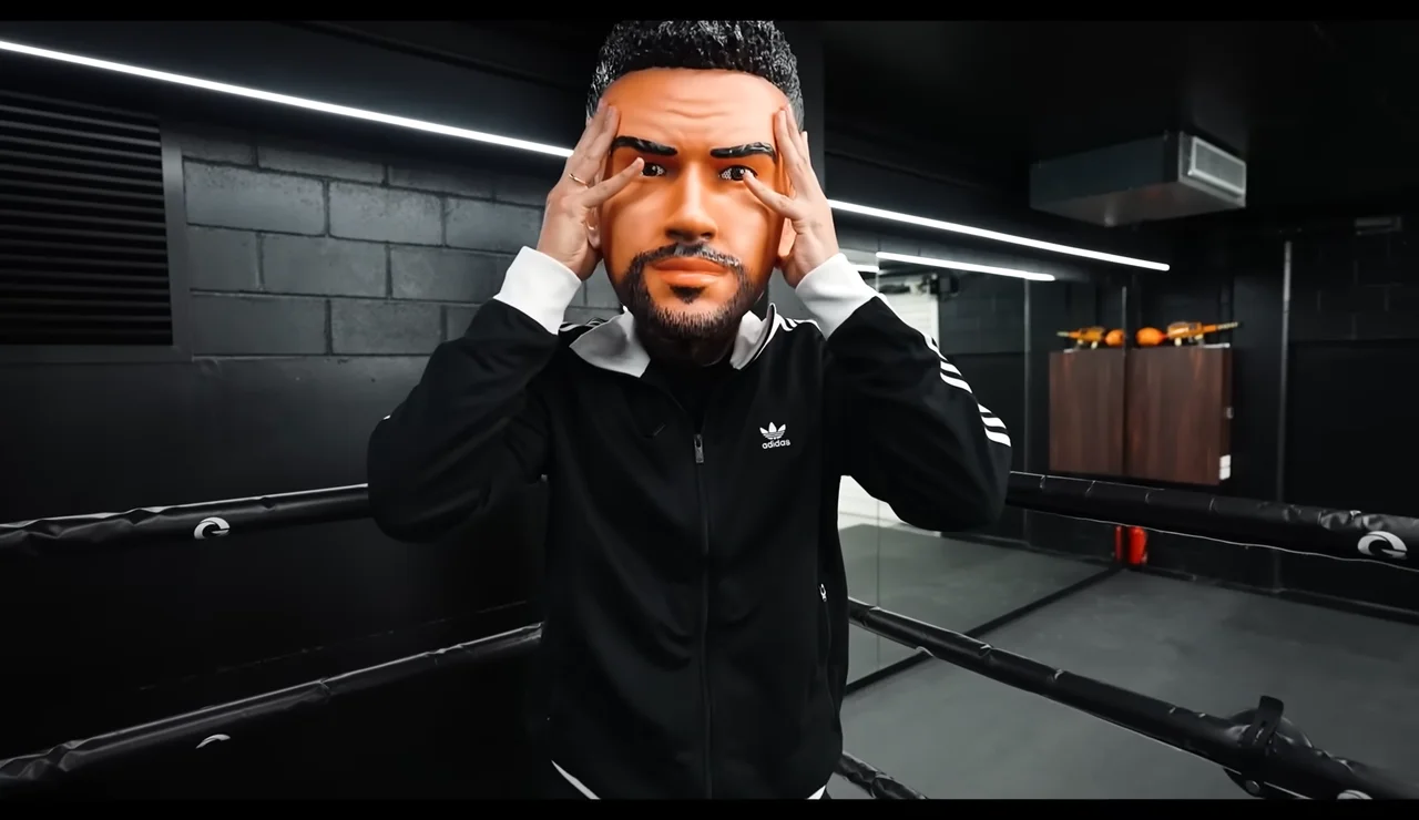 Imagen del vídeo de TheGrefg en YouTube