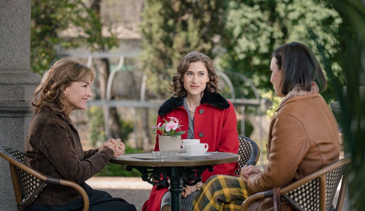 Marta, Fina y Bianca en el cap&iacute;tulo 613 de Sue&ntilde;os de libertad