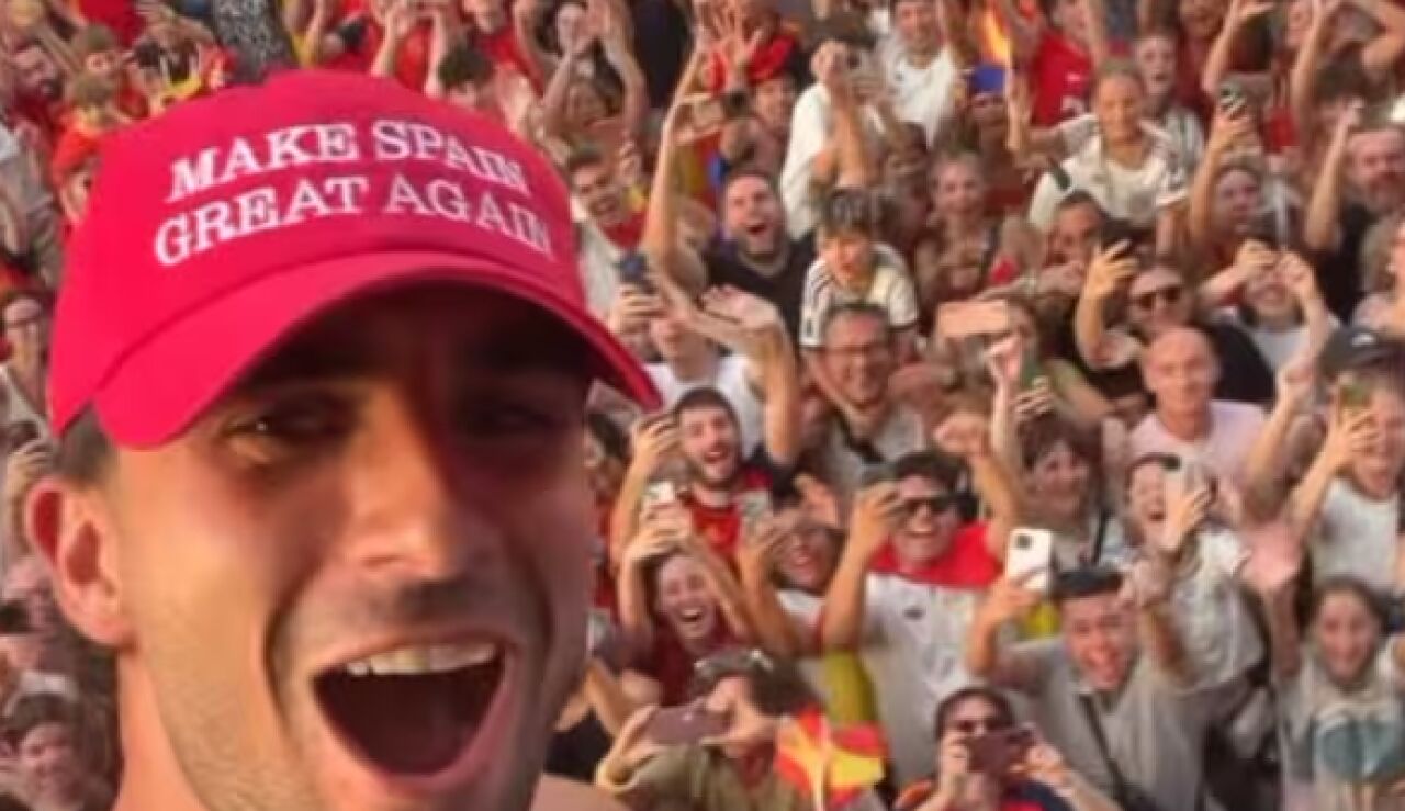 La gorra viral de Ferran Torres en la celebraci&oacute;n