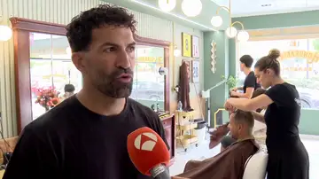 Nando Díaz y el corte de pelo que desató la 'Ferranmanía' Nando Díaz y el corte de pelo que desató la 'Ferranmanía'
