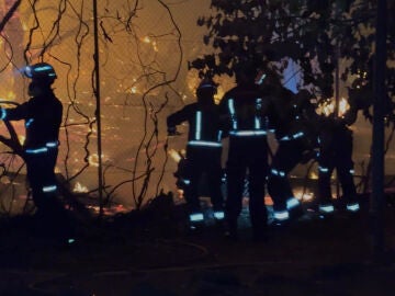 As&iacute; son&oacute; la alerta en Navas del Rey: "No nos dejaron sacar nada"