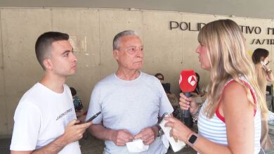 Fernando, desalojado por los incendios en Ávila, se rompe tras pasar la noche fuera de casa: 
