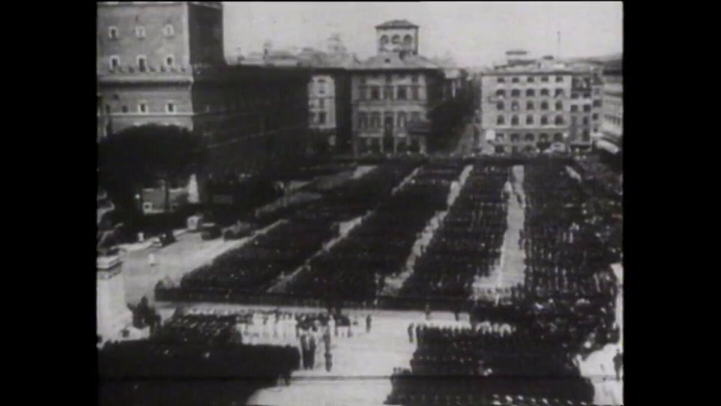 Efem&eacute;rides de hoy 29 de julio de 2026: Nace Benito Mussolini