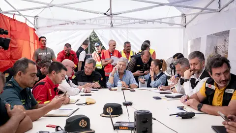Marlaska visita el PMA de Cenicientos por los incendios en la Comunidad de Madrid. Marlaska visita el PMA de Cenicientos por los incendios en la Comunidad de Madrid.