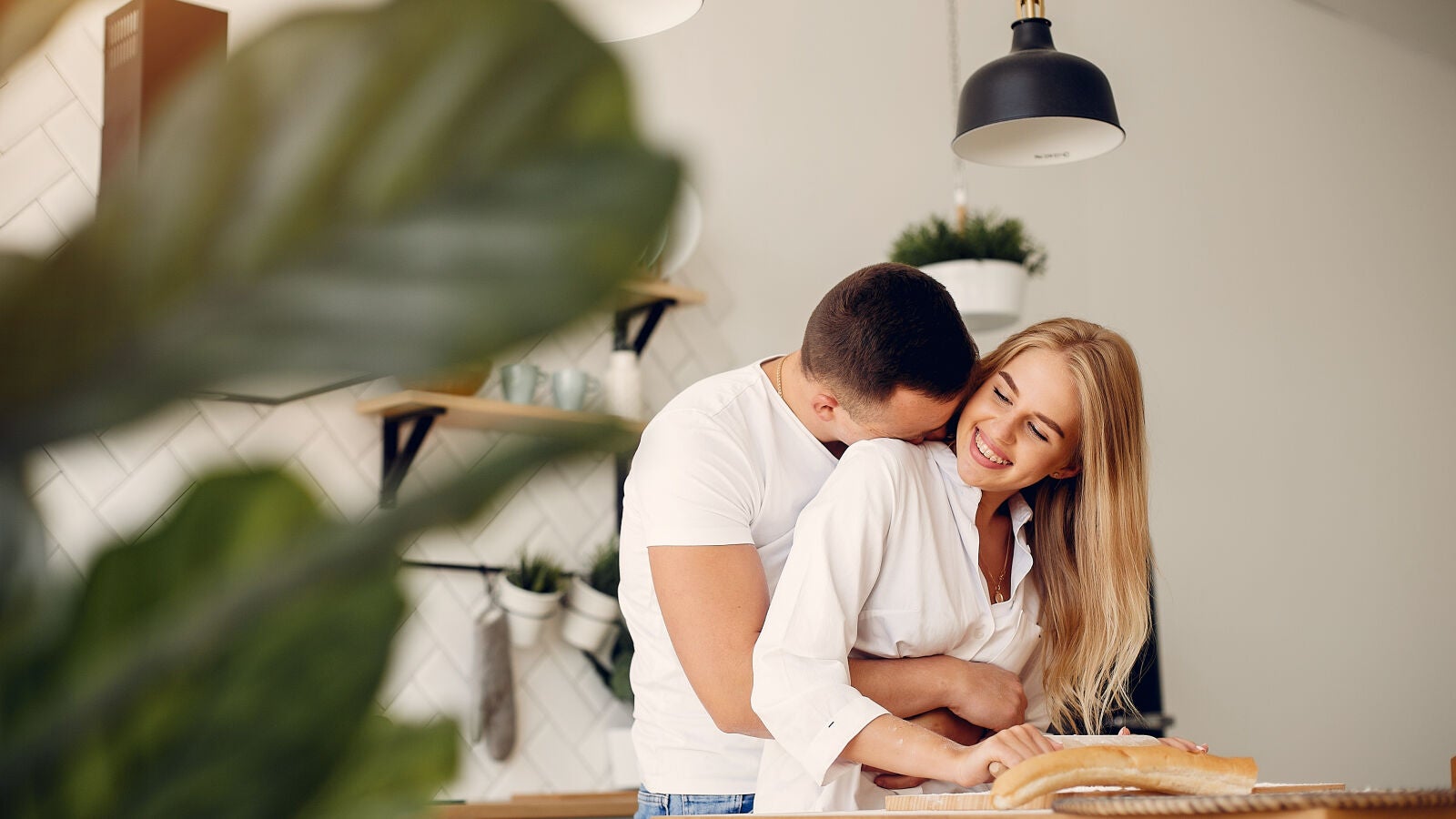 ¿Por qué el calor hace que tengas menos ganas de mantener relaciones sexuales? Nos lo cuenta una experta
