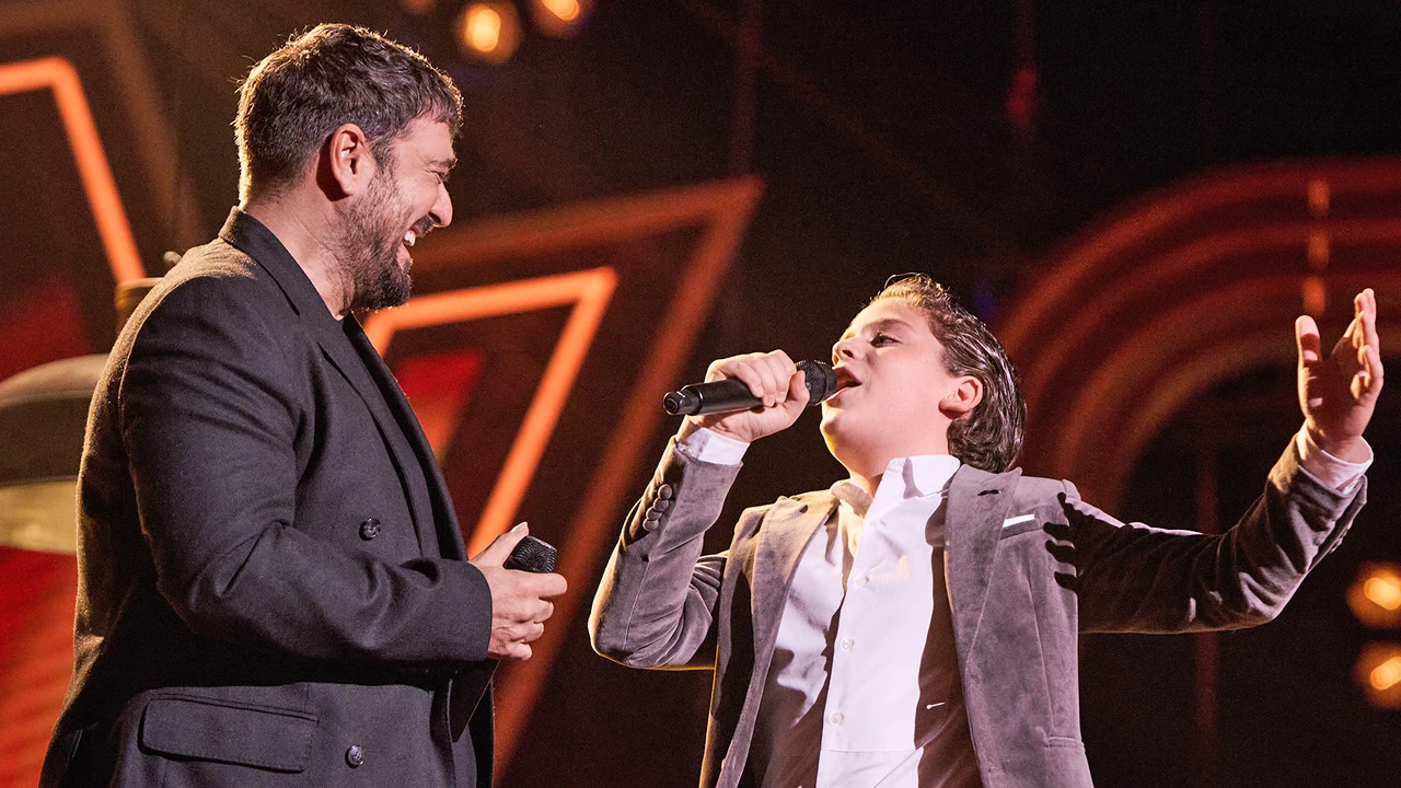 “Es un orgullo cantar con mi mayor ídolo”