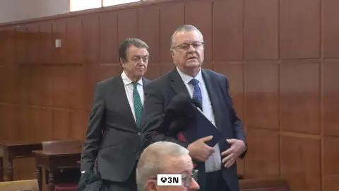 Dimiten el presidente y el CEO de Plus Ultra, investigados por el préstamo a la aerolínea Dimiten el presidente y el CEO de Plus Ultra, investigados por el préstamo a la aerolínea