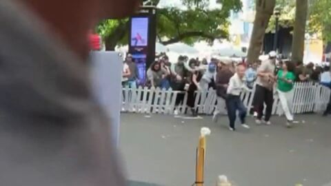 Mueren tres personas tiroteadas en mitad de un festival gastron&oacute;mico: los sospechosos se estaban disparando entre ellos