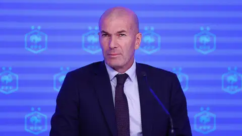 Zinedine Zidane, en su presentación como seleccionador francés en París Zinedine Zidane, en su presentación como seleccionador francés en París