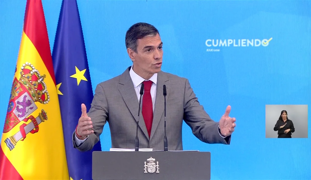 Pedro Sánchez hace el balance político desde el Palacio de la Moncloa.