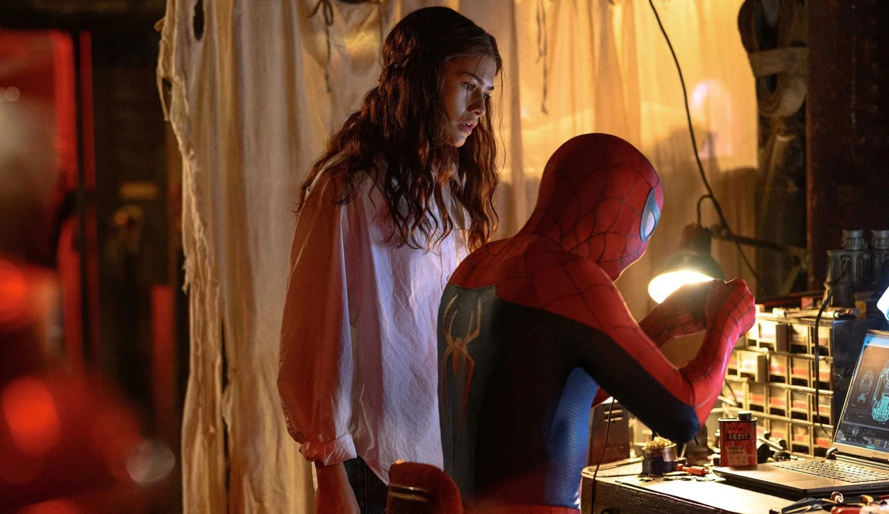 Tom Holland y Zendaya en SpiderMan: Brand New Day