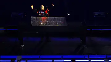 Muere Kavinsky, DJ francés conocido por su tema 'Nightcall' y su electrónica de los años ochenta Muere Kavinsky, DJ francés conocido por su tema 'Nightcall' y su electrónica de los años ochenta