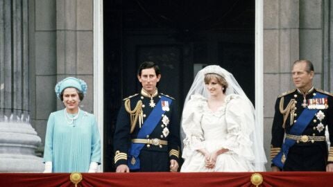 Diana y Carlos, príncipes de Gales, el día de su boda