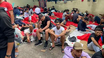 Inmigrantes en el CETI Inmigrantes en el CETI