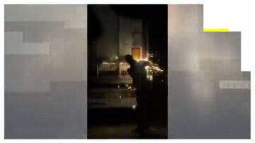 V&iacute;deo: Intentan asaltar un cami&oacute;n en la AP-7 en Girona con una radial