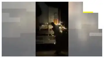 Vídeo: Intentan asaltar un camión en la AP-7 en Girona con una radial Vídeo: Intentan asaltar un camión en la AP-7 en Girona con una radial