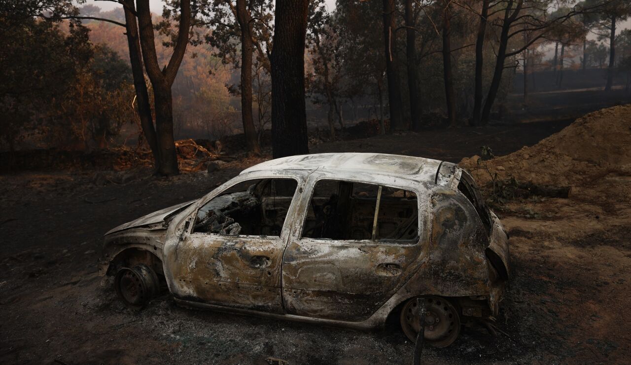 Un coche calcinado