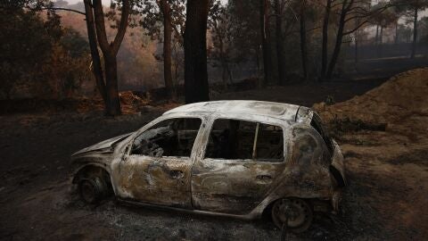 Un coche calcinado