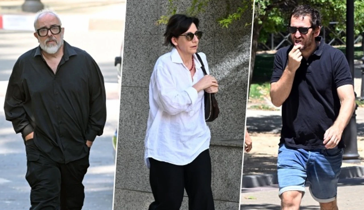 Álex de la Iglesia, Malena Alterio y Raúl Arévalo, desolados en el último adiós a Manolo Solo