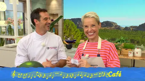 Soraya Arnelas pone banda sonora a los alimentos de Joseba Arguiñano: “Me encanta” Soraya Arnelas pone banda sonora a los alimentos de Joseba Arguiñano: “Me encanta”