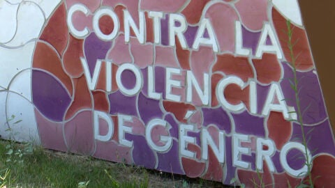 La red de sensibilizaci&oacute;n creada por los ayuntamientos madrile&ntilde;os para luchar contra el maltrato 