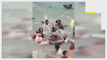Los GEAS rescatando a personas en Ceuta por la crisis migratoria 