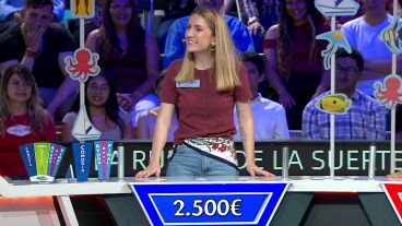 D&eacute;bora se marca un panel redondo: &iexcl;2.500 euros, comod&iacute;n y supercomod&iacute;n!