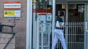 Fachada de una Oficina de Empleo Fachada de una Oficina de Empleo