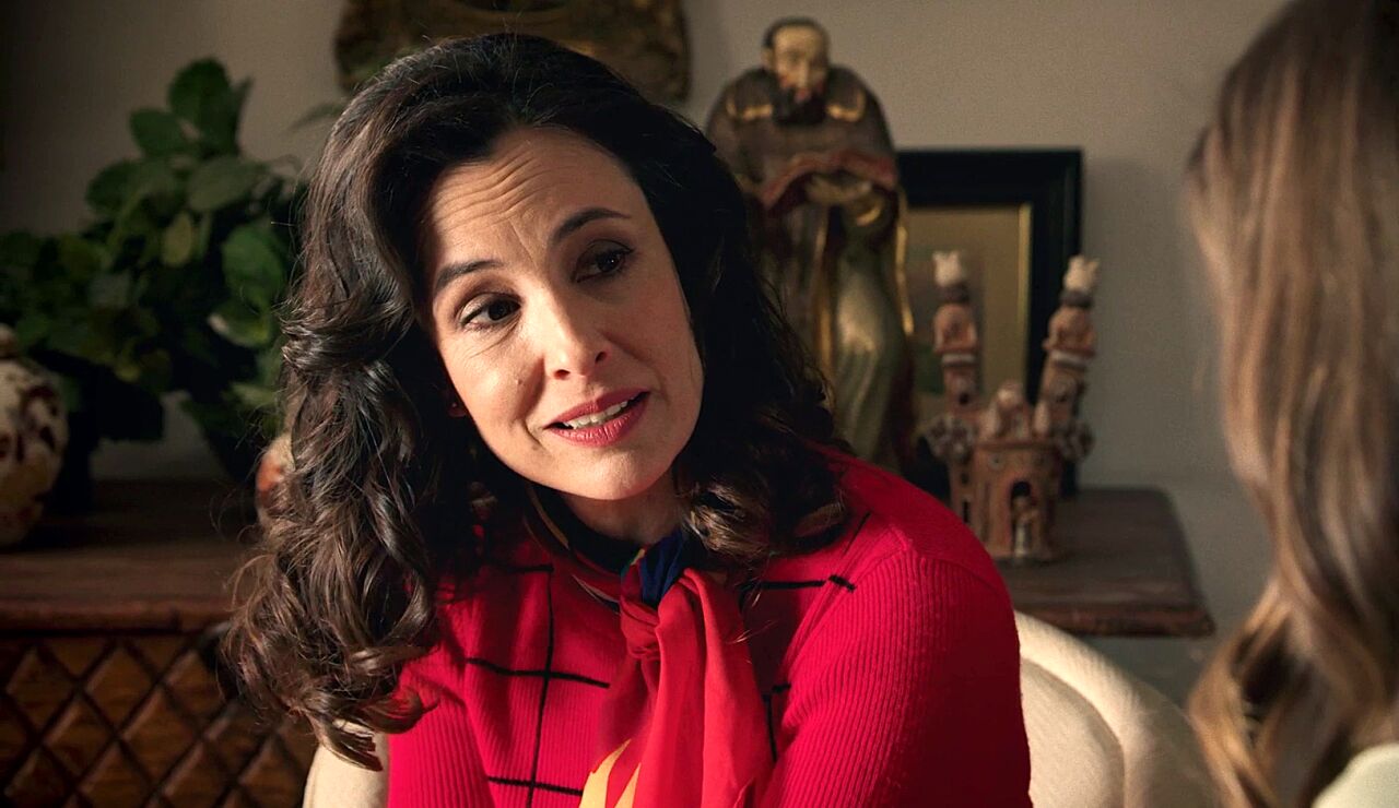 Beatriz revela a Bego&ntilde;a que est&aacute; muy enamorada, pero le oculta que se trata de Gabriel: &ldquo;Es el amor de mi vida&rdquo;