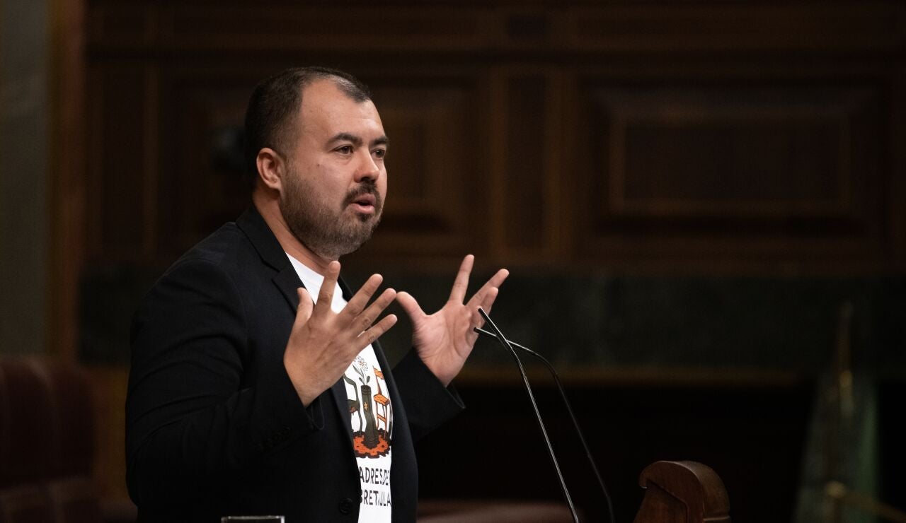 El diputado de Sumar Nahuel Gonz&aacute;lez, en el Congreso de los Diputados