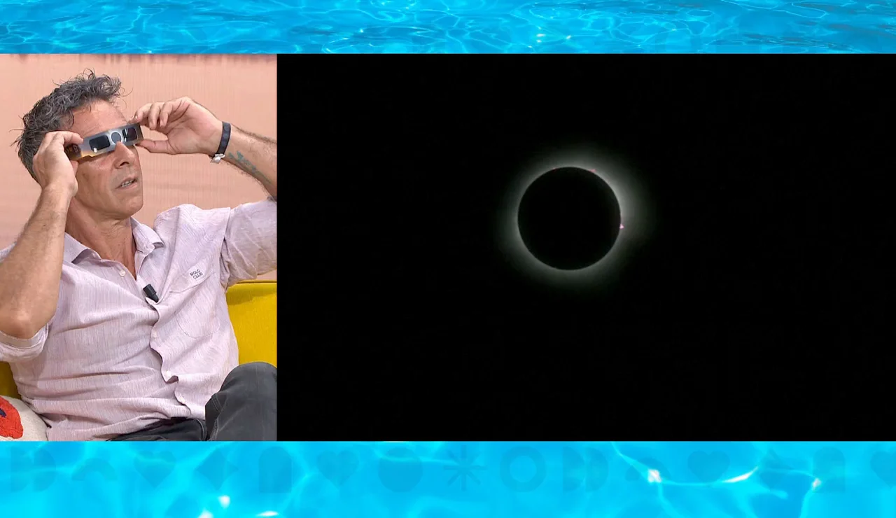 ¿Desde dónde ven el eclipse los ricos?
