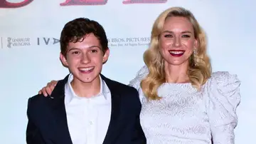 Tom Holland y Naomi Watts Tom Holland y Naomi Watts