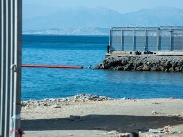 La Fiscal&iacute;a de Tetu&aacute;n procesa a 25 personas por organizar los cruces irregulares hacia Ceuta