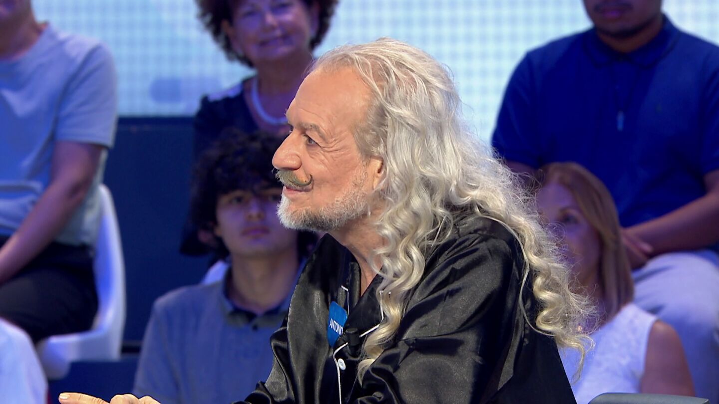 El motivo por el que Antonio Albella podr&iacute;a ser talism&aacute;n para Javier: &ldquo;Viv&iacute; un bote y fui padrino de un ganador&rdquo;