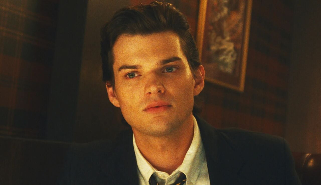 Homer Gere como Robert Mallory en The Shards