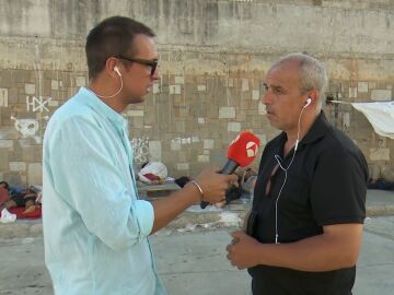 Los vecinos de Ceuta hacen una lista que recoge m&aacute;s de 4.000 menores no acompa&ntilde;ados 