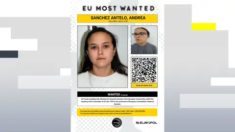 La Europol incluye en su lista de más buscados a una mujer que se hizo pasar por médica en Lugo y A Coruña La Europol incluye en su lista de más buscados a una mujer que se hizo pasar por médica en Lugo y A Coruña