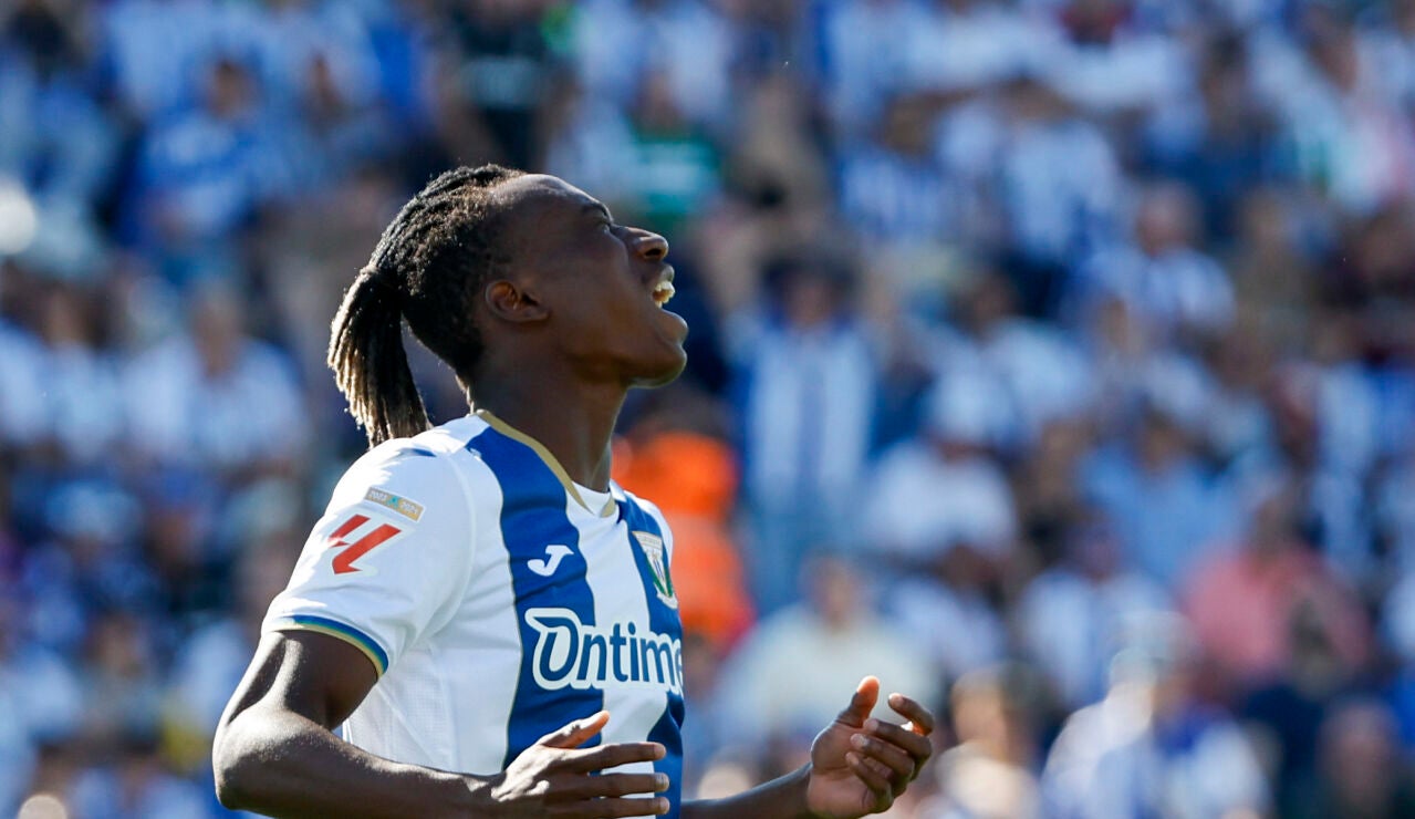 Yan Diomande, en un partido con el Legan&eacute;s el 24 de mayo de 2025